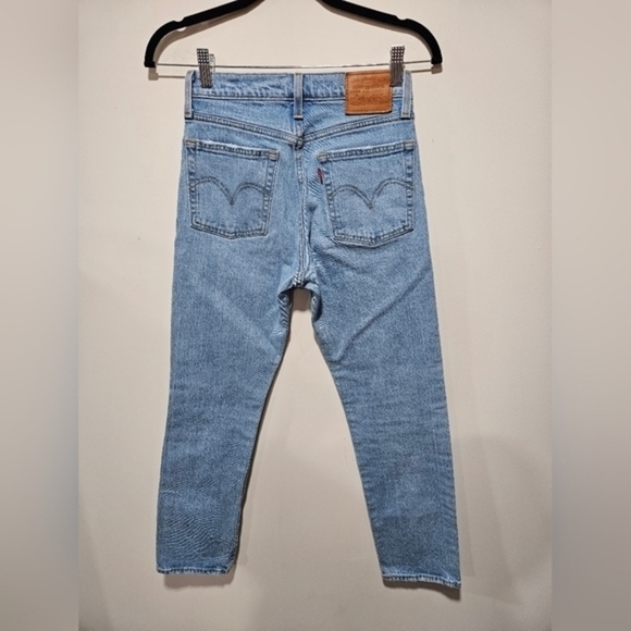 Levi's Wedgie Straight Jeans - Picture 6 of 7